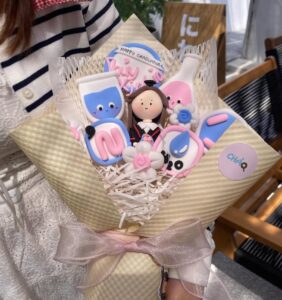 Bó hoa tốt nghiệp tone pastel