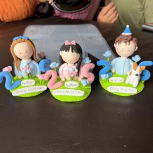 Tượng hoa đơn đất sét